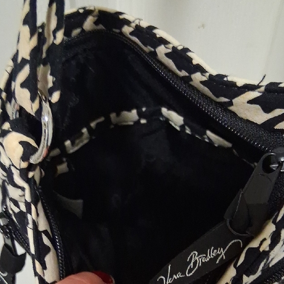 Vera Bradley Black and White Crossbody Bag - Picture 4 of 8